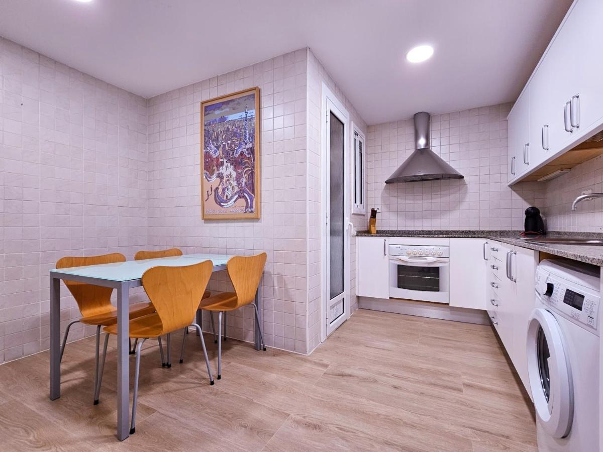Classbedroom Park Gueell Apartment バルセロナ エクステリア 写真
